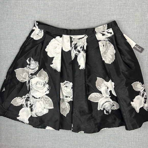Sequin Hearts Black & White Floral Print Two Piece Dress Juniors Size 13 - Picture 7 of 8